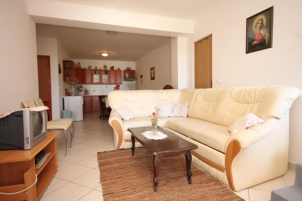 Apartments With A Parking Space Cunski, Losinj - 8010 Exterior photo